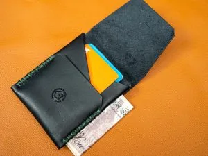 Wallet No. 19 - Mens Leather Slim Wallet and Credit Card Holder