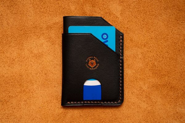 Wallet No. 34 - Vertical Minimalist Wallet - Image 4