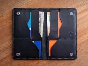 il_fullxfull.5788536795_ij45.jpg https://www.brownbearleatherworks.com/wp-content/uploads/2024/04/il_fullxfull.5788536795_ij45-300x225.jpg